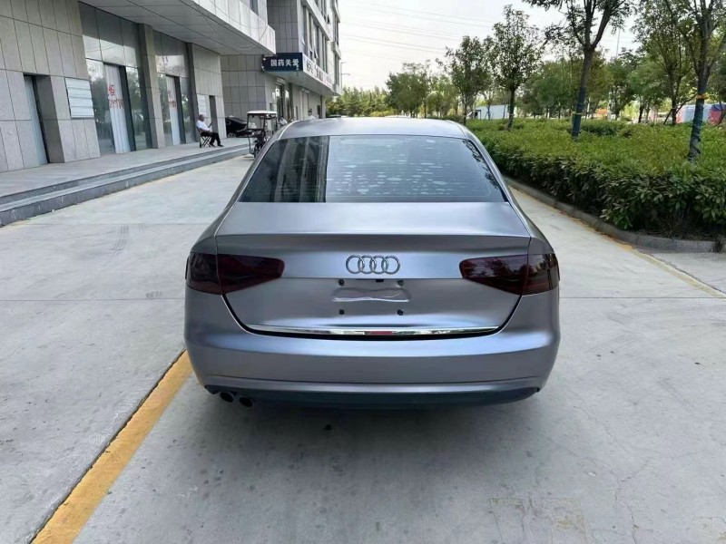 济宁14年奥迪A4L9