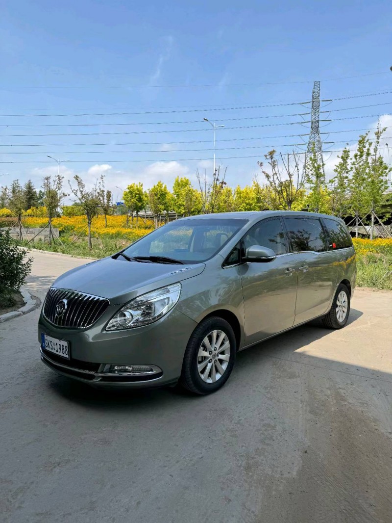 青岛13年别克GL83