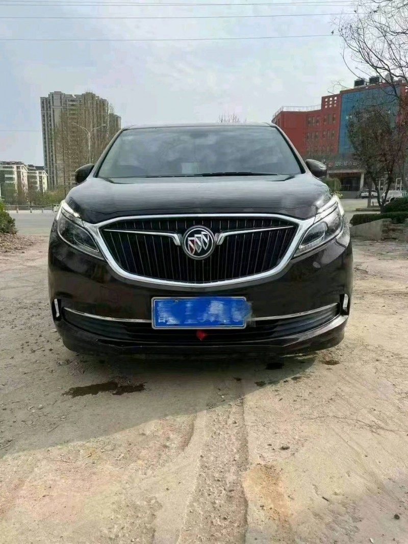 东营17年别克GL81