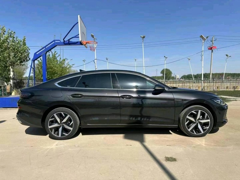 保定23年大众凌渡3