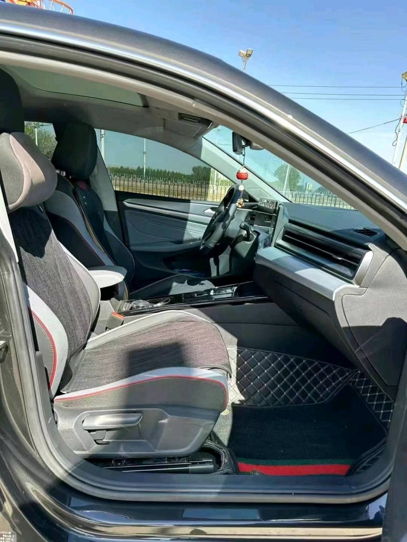 保定23年大众凌渡9