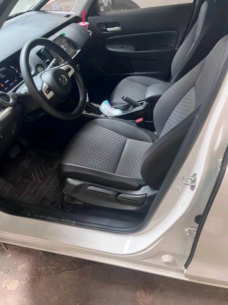 东营22年本田飞度8