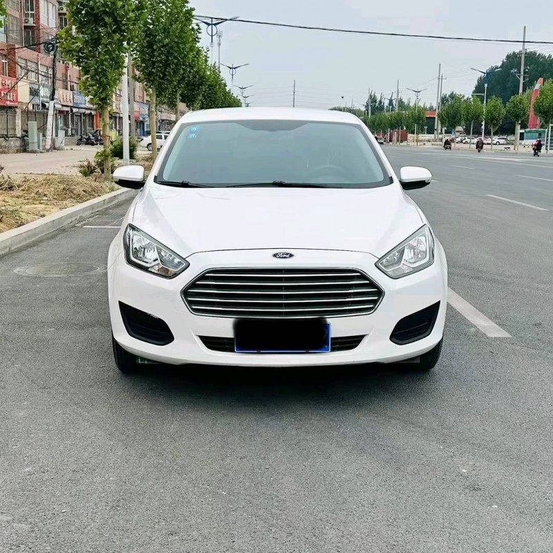 烟台20年福特福睿斯1