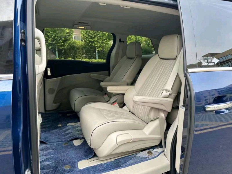 徐州23年别克GL84