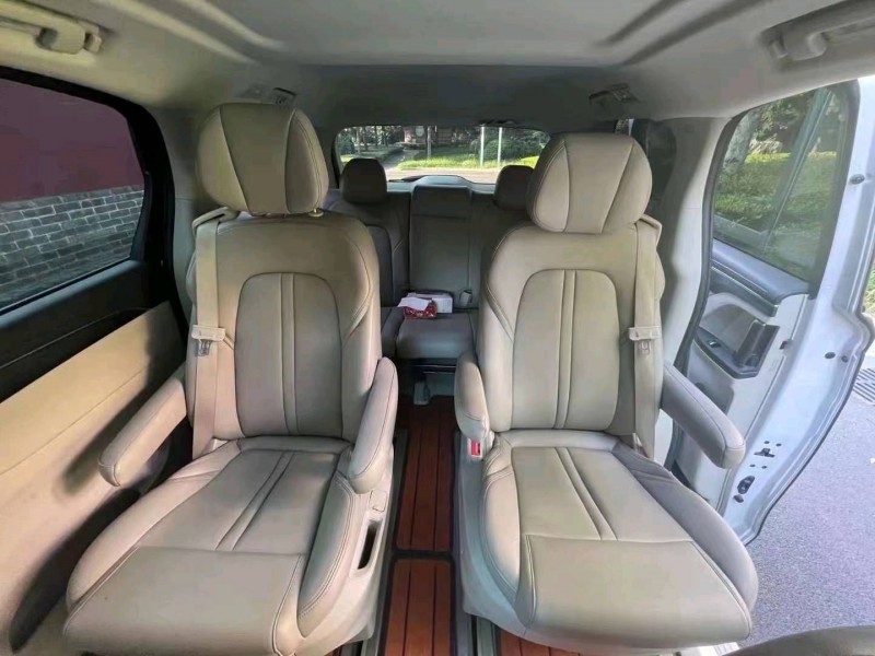 济宁20年别克GL86