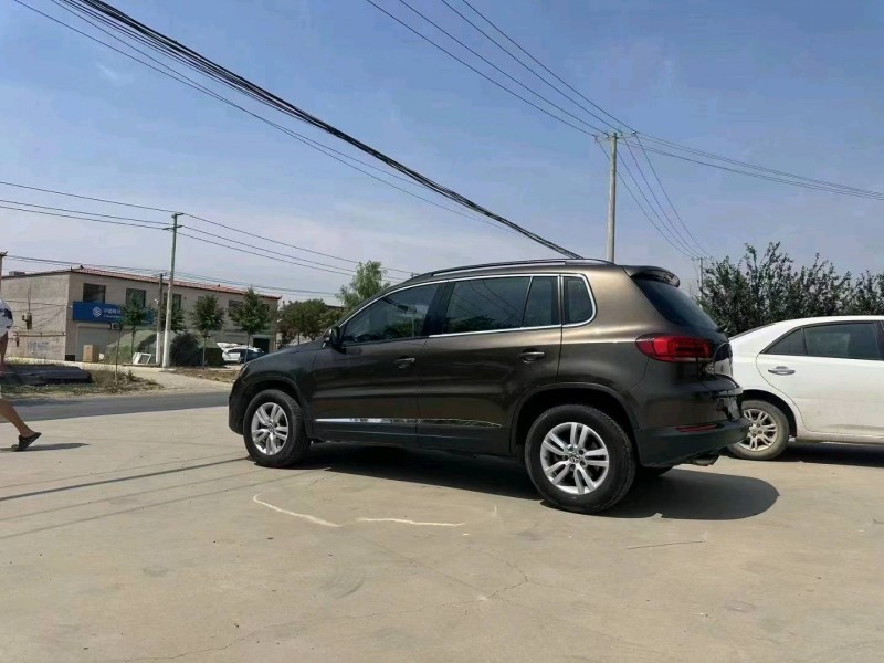 保定16年大众途观3