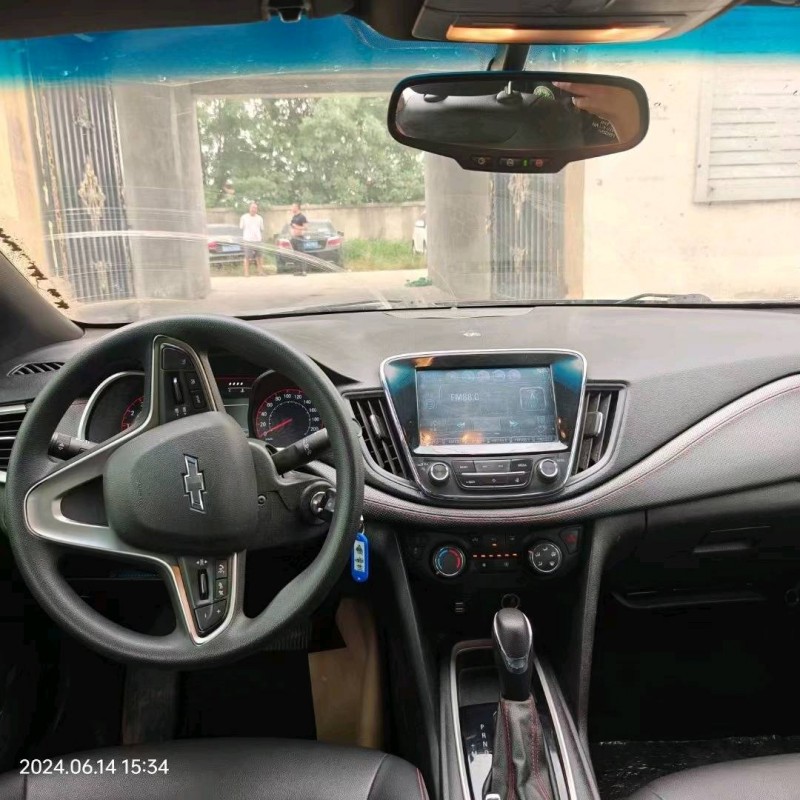 保定19年雪佛兰科鲁泽5