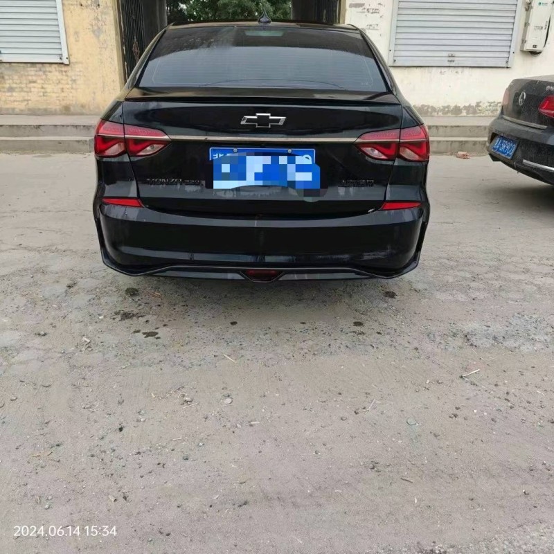 保定19年雪佛兰科鲁泽7