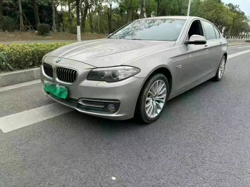 咸陽16年寶馬5系2