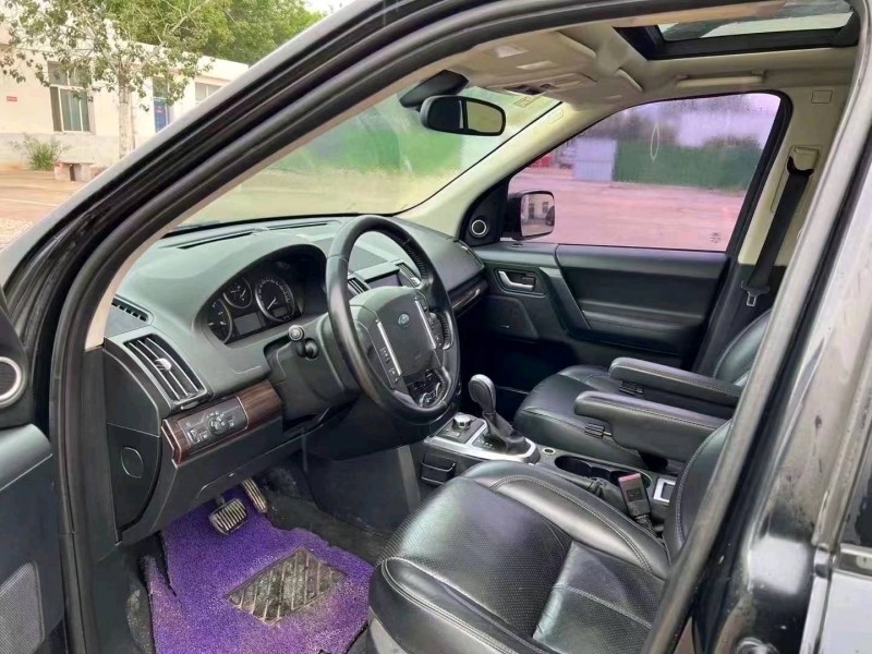 济宁12年路虎神行者6