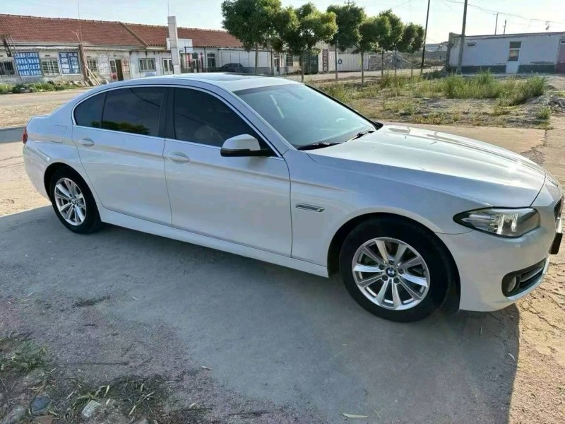 济南16年宝马5系3