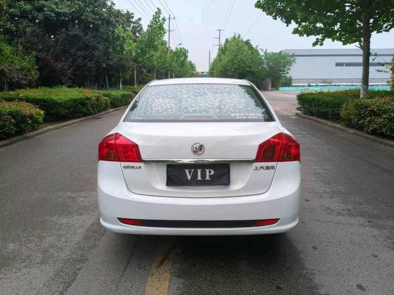 徐州17年别克凯越7