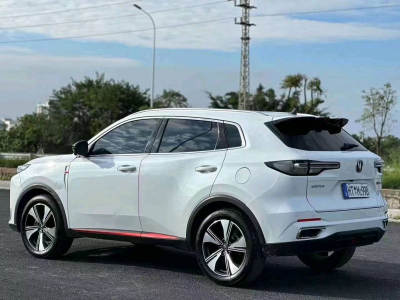 珠海22年長安汽車CS556