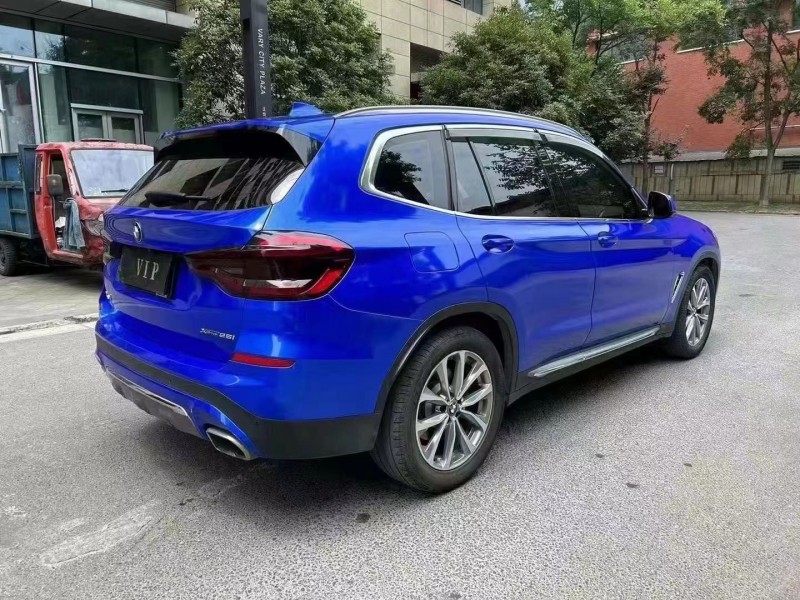 重庆18年宝马X38
