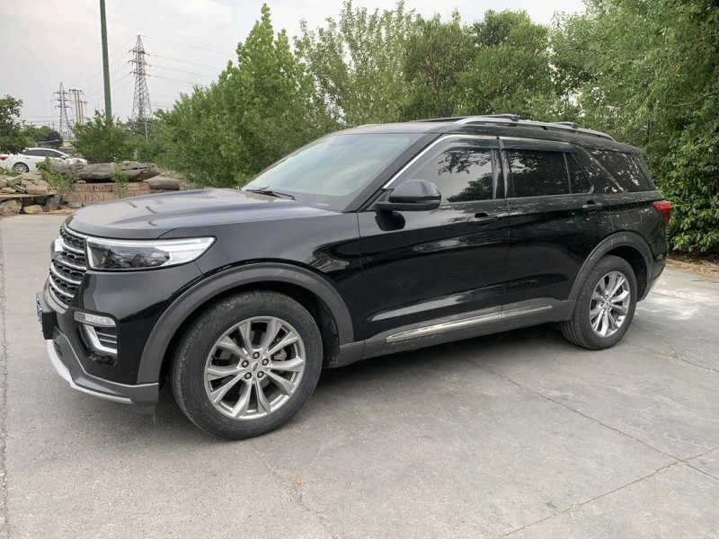 徐州20年福特探险者3