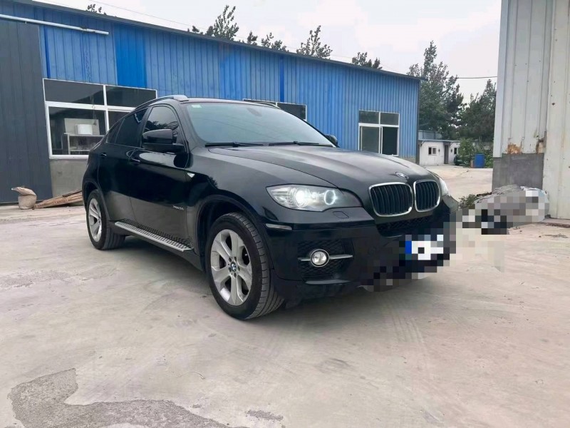 济宁10年宝马X62