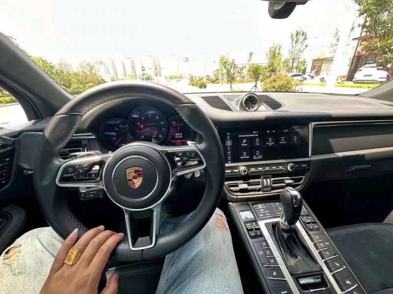 东营21年保时捷Macan5