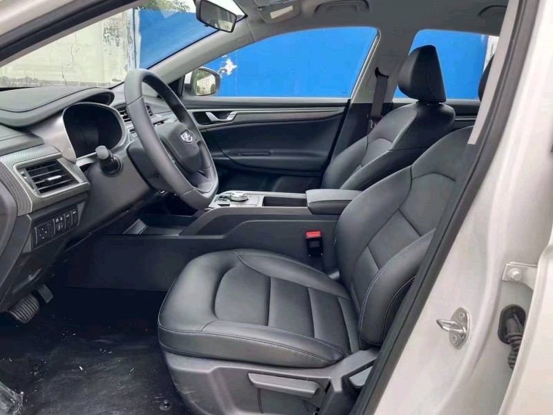 潍坊24年吉利帝豪6