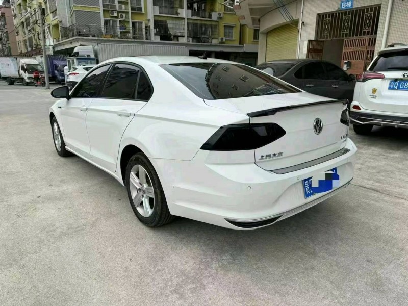 佛山21年大众凌渡4