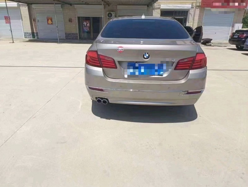 保定12年宝马5系7