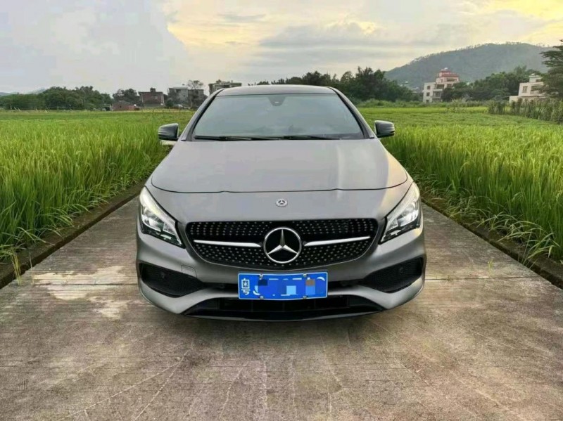 汕头18年奔驰CLA1