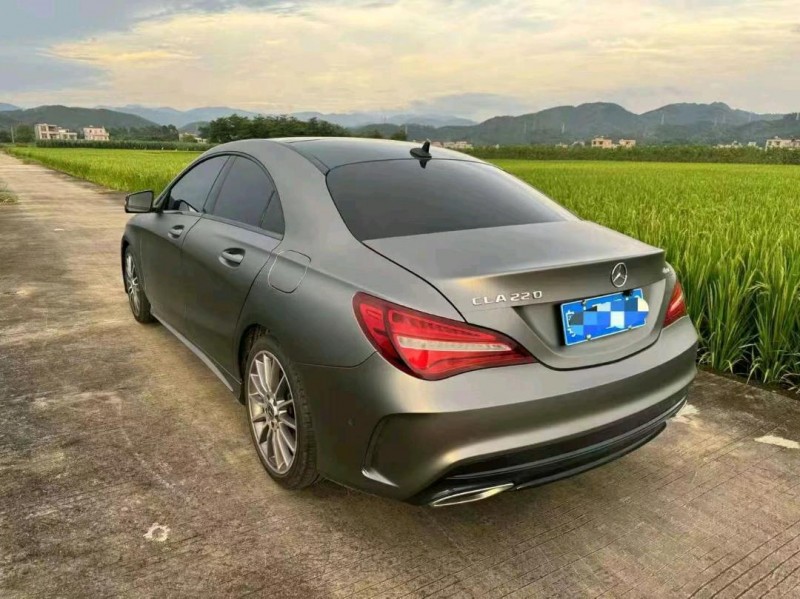 汕头18年奔驰CLA4
