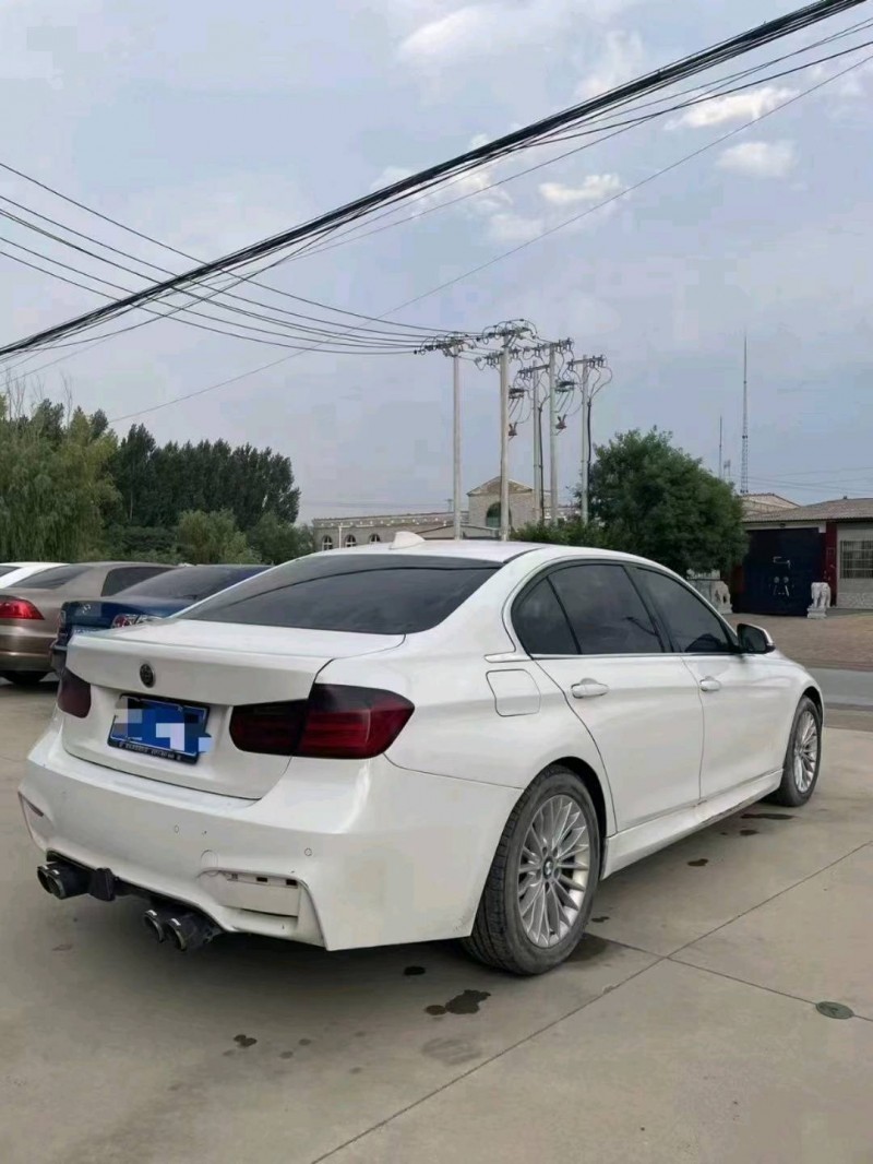 保定14年宝马3系8