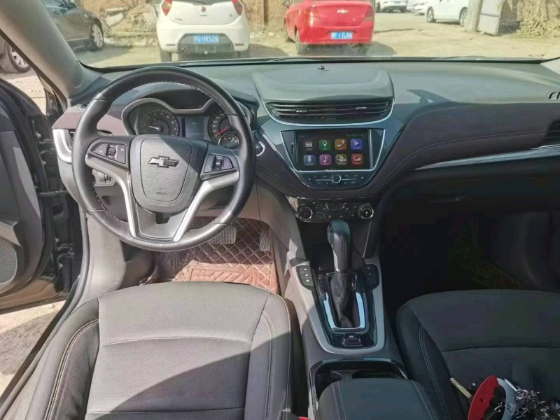 保定18年雪佛兰迈锐宝5