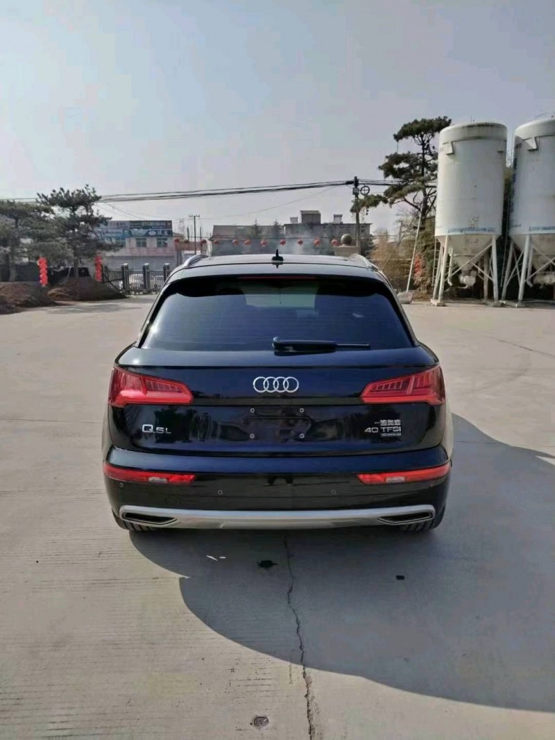 东营20年奥迪Q55