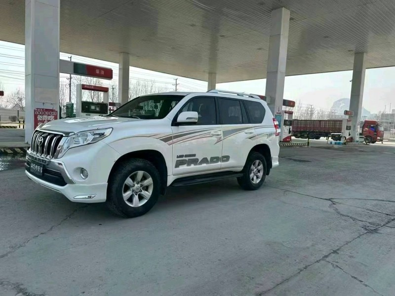 保定14年丰田普拉多2