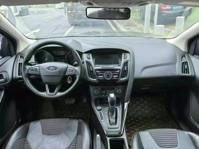 广州17年福特福克斯9