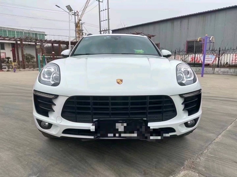 枣庄18年保时捷Macan1