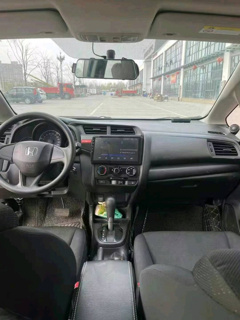 徐州17年本田飞度7