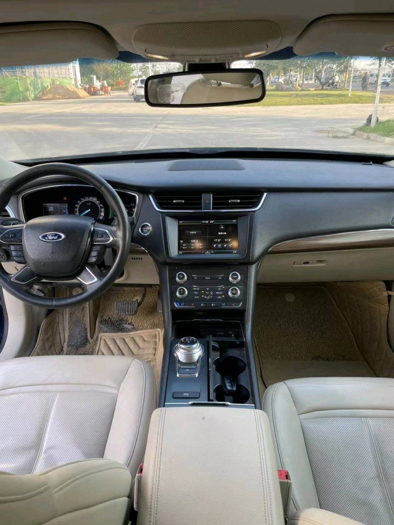 徐州16年福特金牛座6