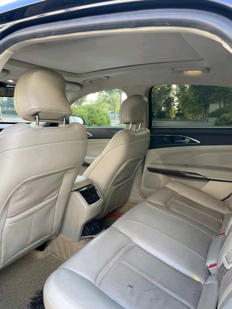 徐州16年福特金牛座7