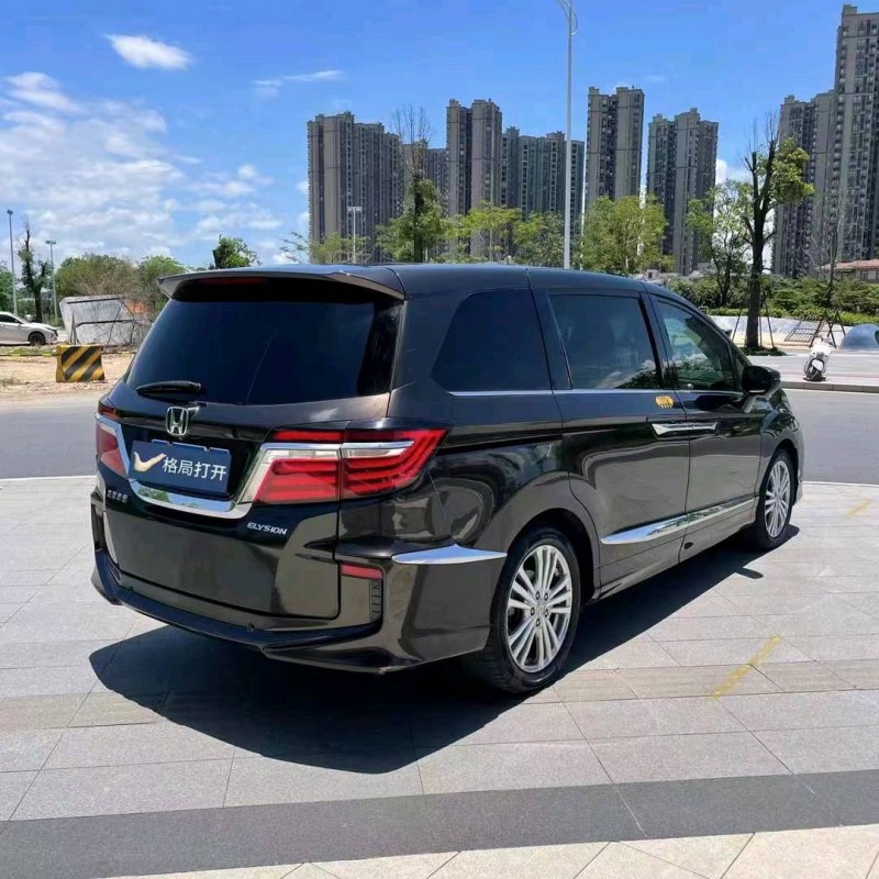 徐州16年本田艾力绅8