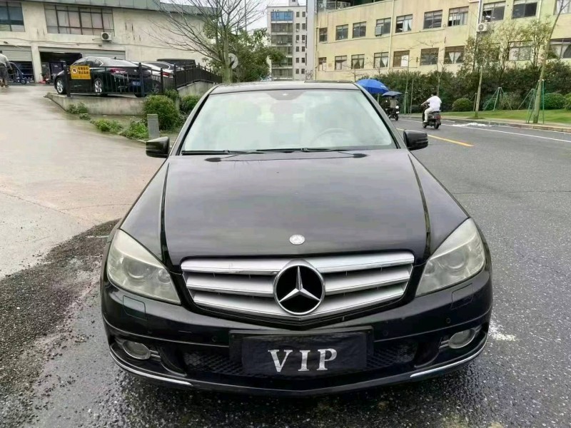 广州11年奔驰C1