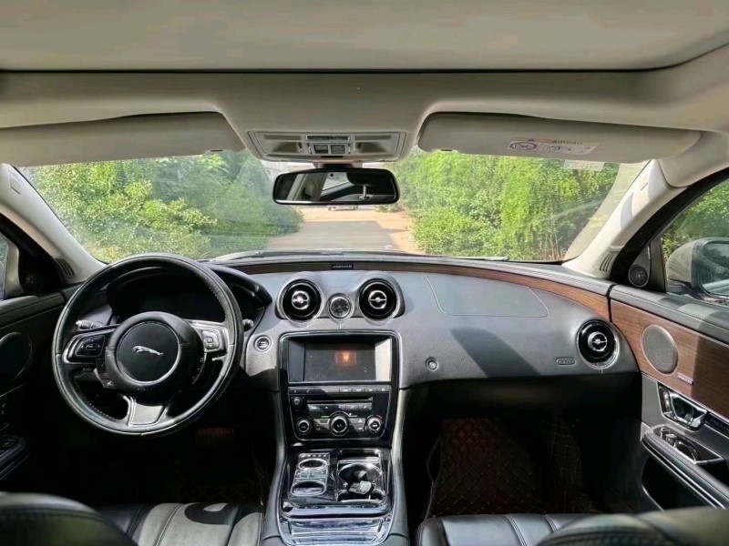 东营16年捷豹XJ5