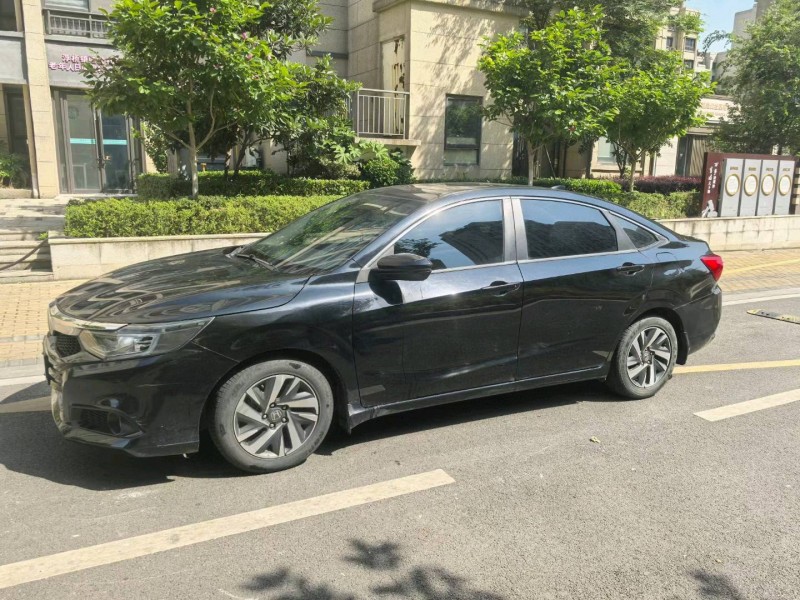 徐州19年本田凌派5