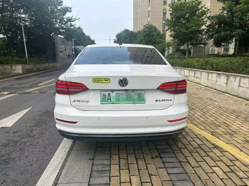 苏州21年大众朗逸9