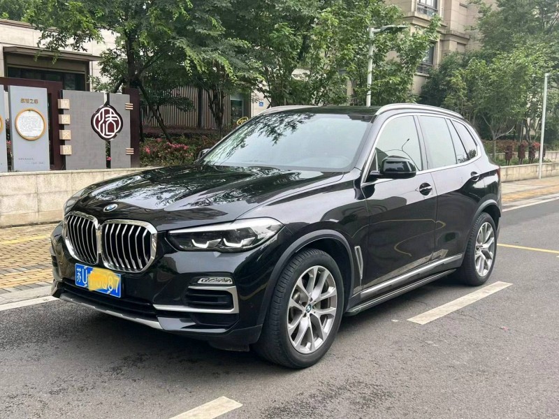 苏州20年宝马X53