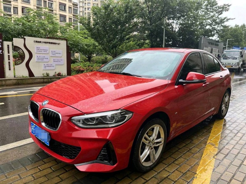 苏州19年宝马1系2