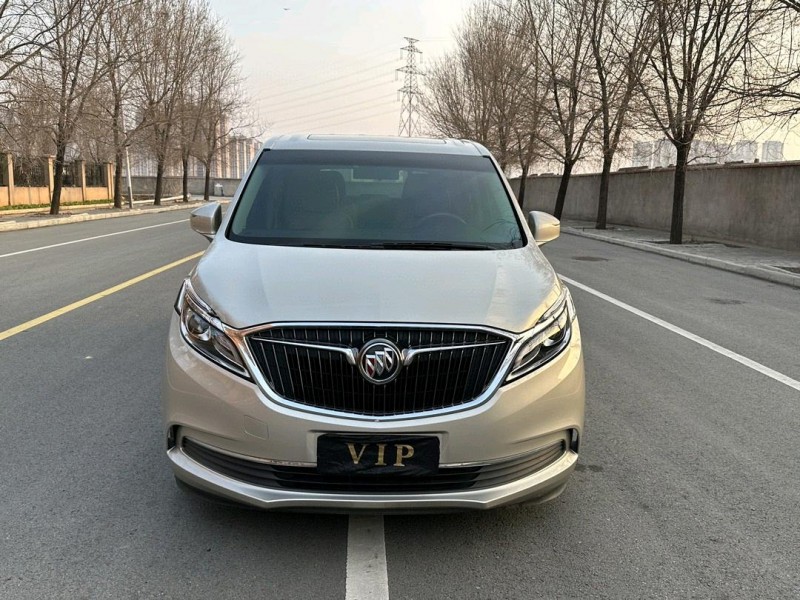 徐州18年别克GL81