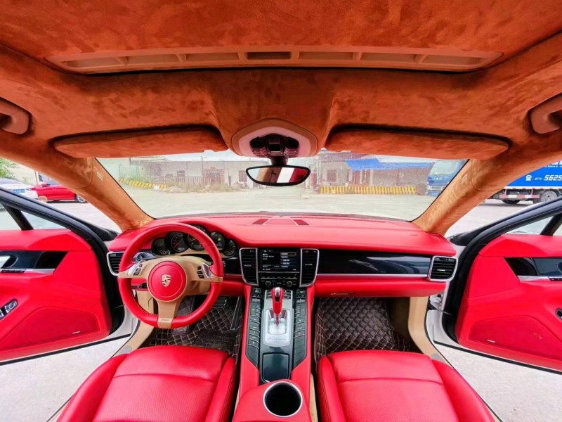 南宁13年保时捷帕拉梅拉4