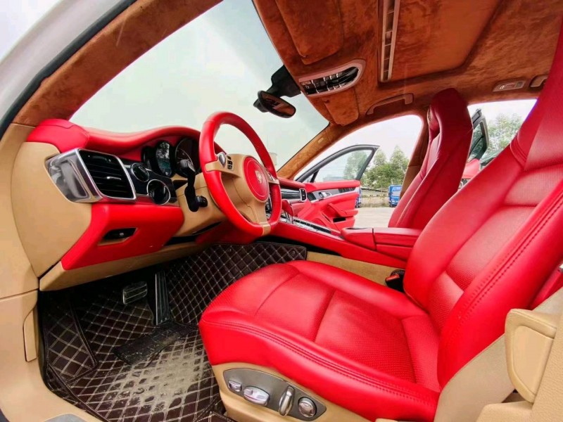 南宁13年保时捷帕拉梅拉6