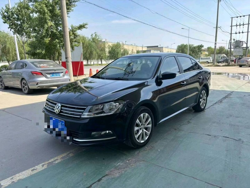 保定17年大众朗逸2