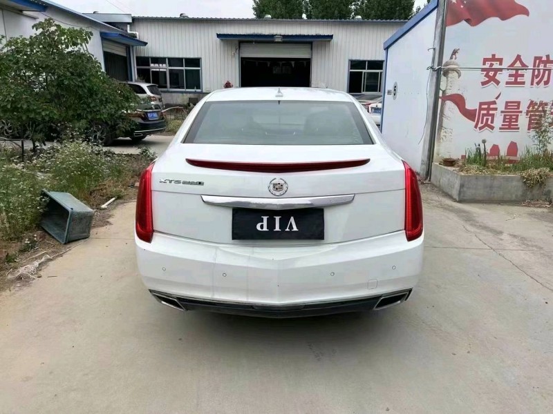 东营14年凯迪拉克XTS4