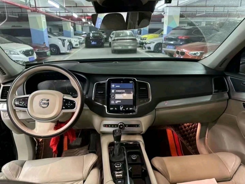重庆18年沃尔沃XC904