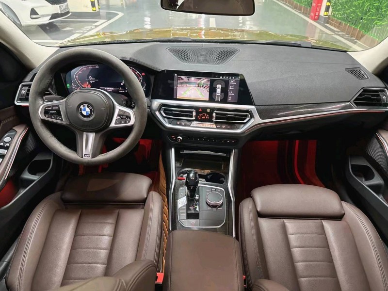 成都20年宝马3系5