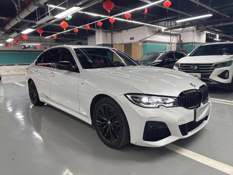 成都21年宝马3系2